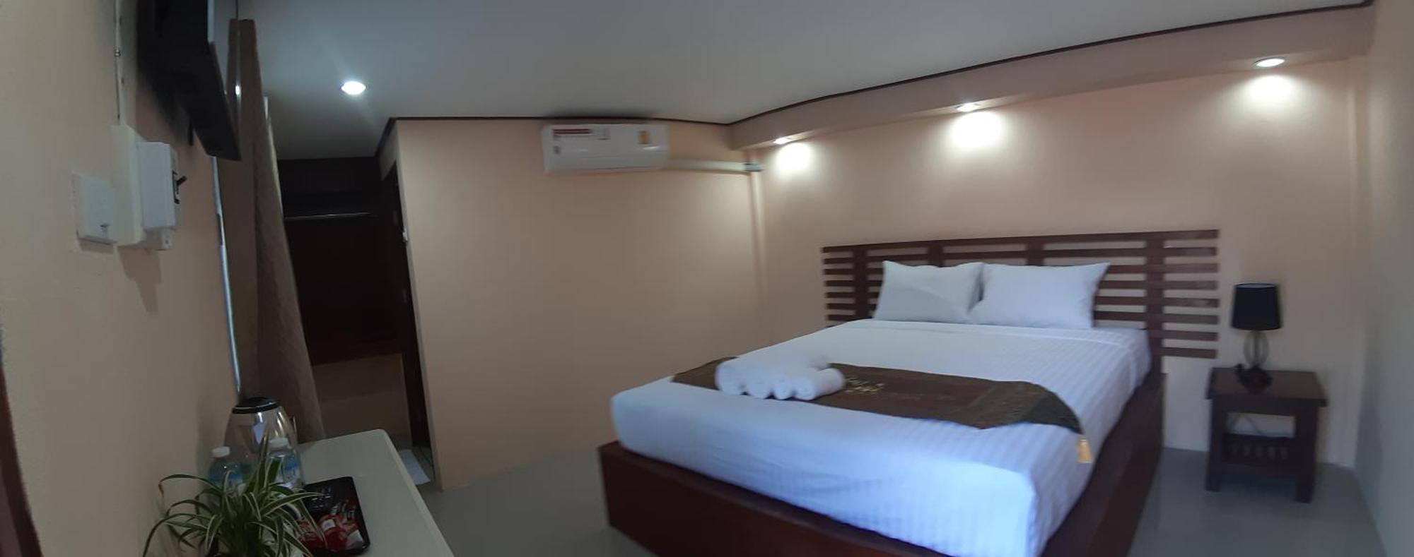 צ'ומפון The Windsor Boutique Resort מראה חיצוני תמונה