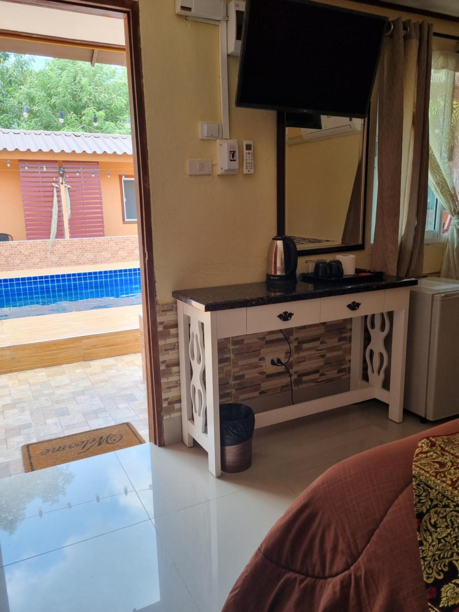 צ'ומפון The Windsor Boutique Resort מראה חיצוני תמונה